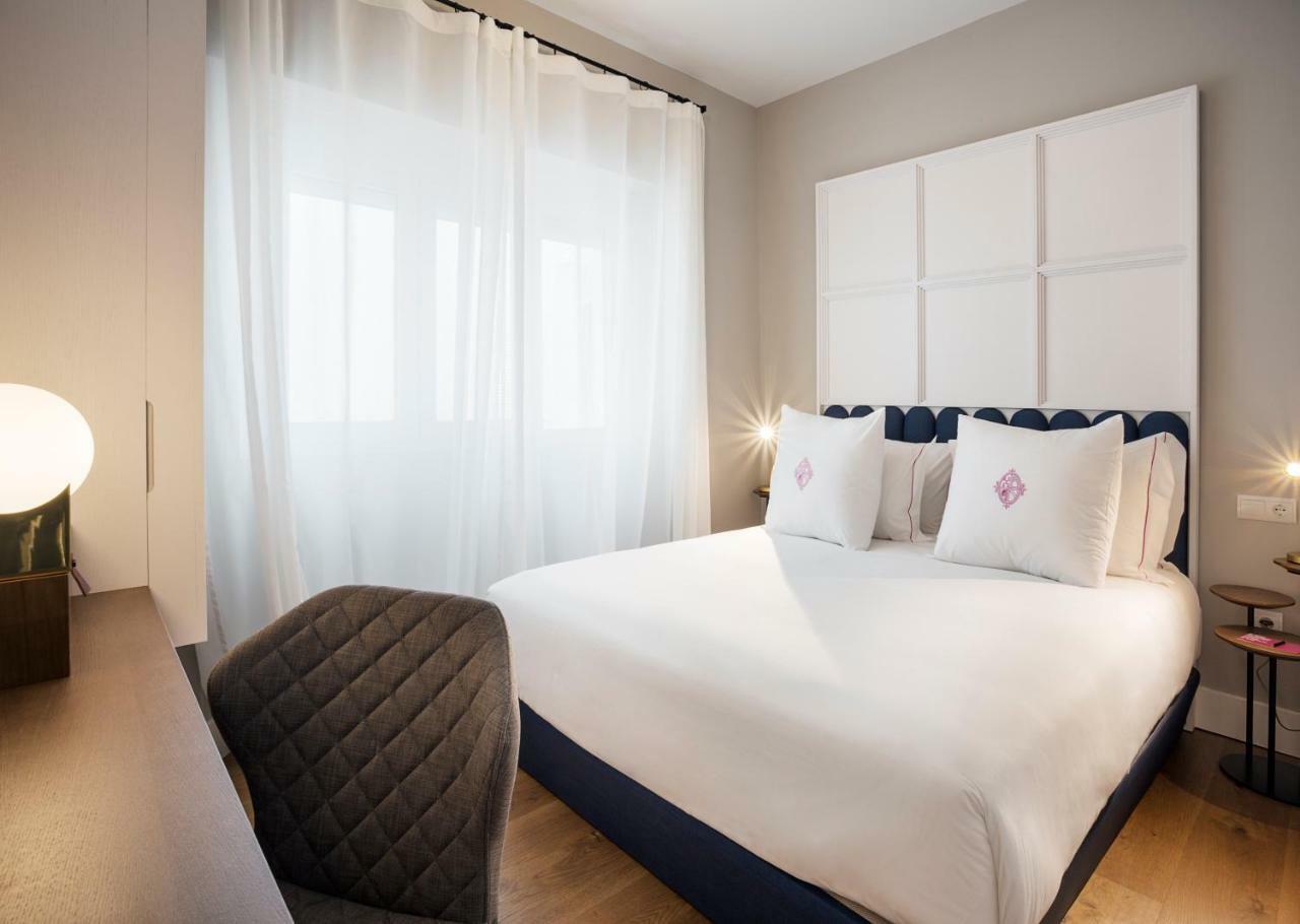Apartamentos One Shot Conde De Torrejon Севиля Екстериор снимка