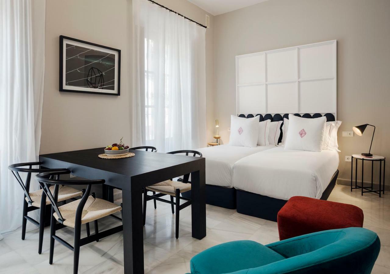 Apartamentos One Shot Conde De Torrejon Севиля Екстериор снимка